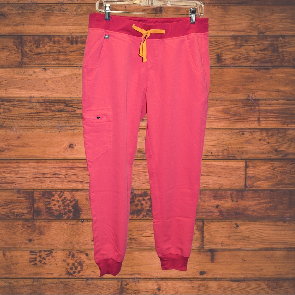 Pink, medium high waisted Figs Joggers- women’s scrub pants